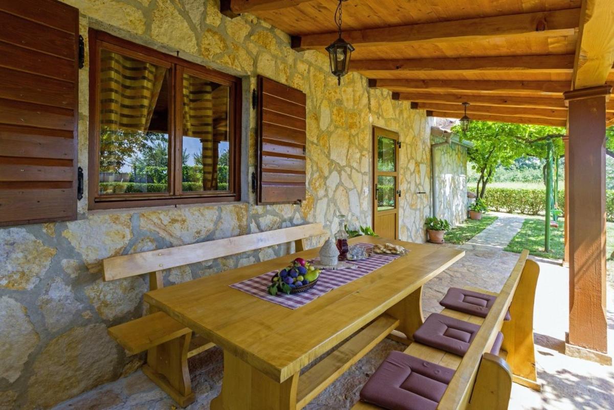 Dea In Kmeti Villa Zminj Bagian luar foto