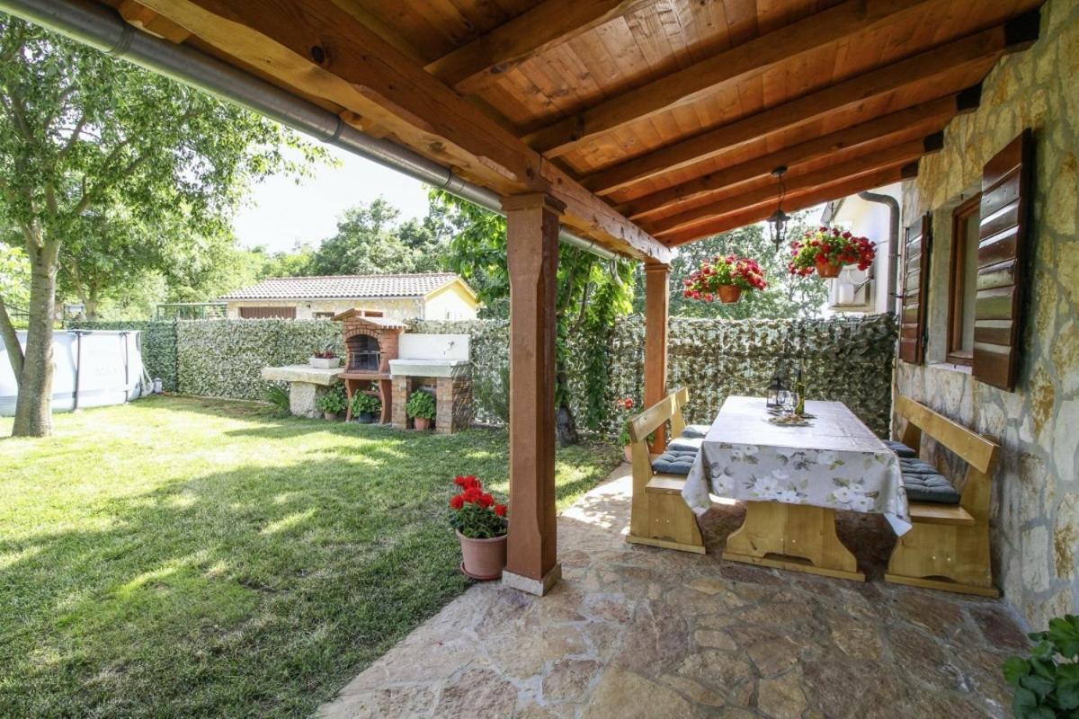 Dea In Kmeti Villa Zminj Bagian luar foto